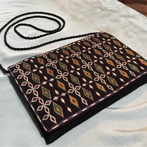 Zardozi Hand-Embroidered Bag - Picture 1 of 6